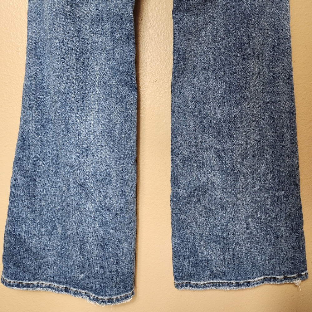 Stylish Light Blue Flare Jeans - Picture 14 of 15